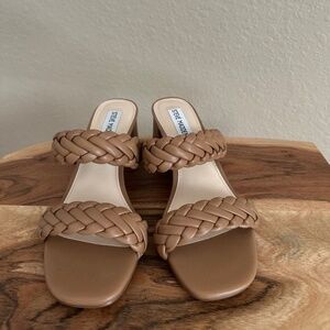 Steve Madden. New. Size 6.5